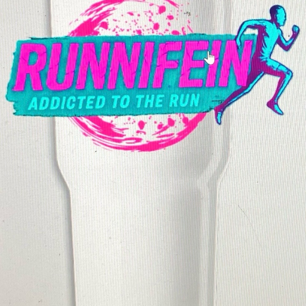 Hot Pink/Aqua BlueTravel Mug